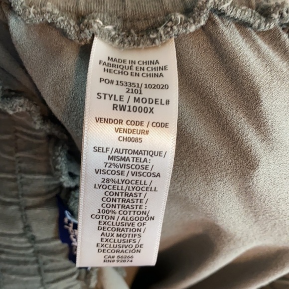 Splendid Drawstring Muted Green Joggers Size M - Picture 14 of 15